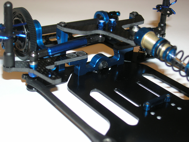 Associated 4760 RC12R6 Front Axles 